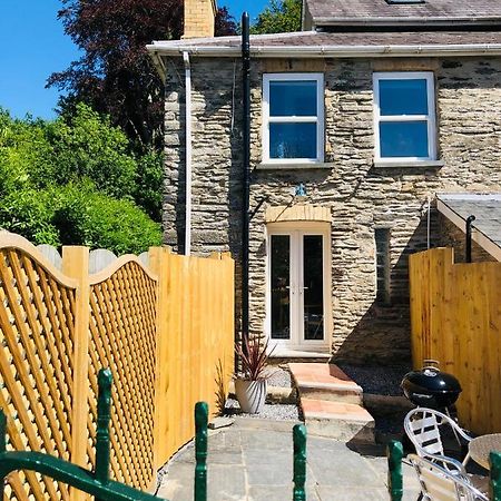 Mount Cottage Newcastle Emlyn Εξωτερικό φωτογραφία