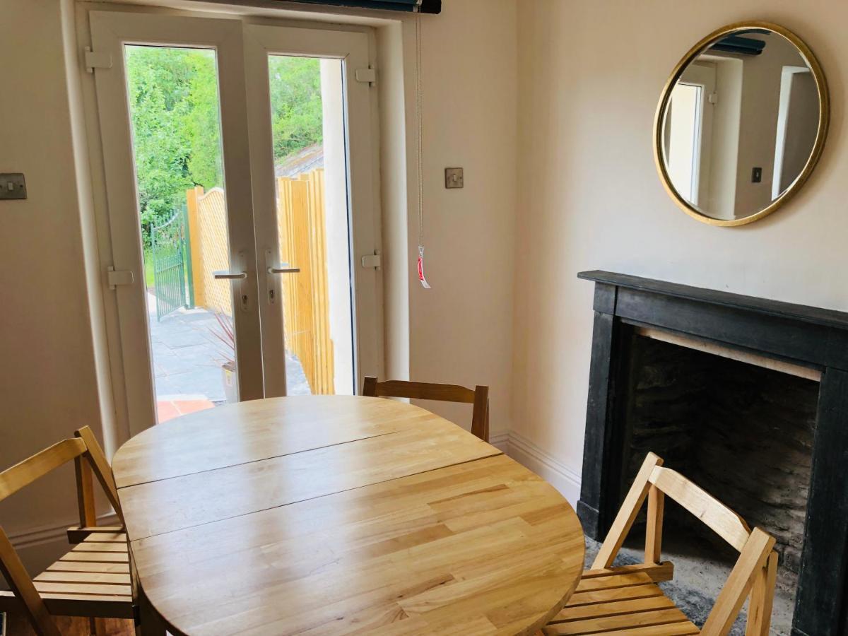Mount Cottage Newcastle Emlyn Εξωτερικό φωτογραφία